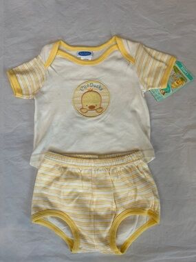 Bon Bebe Yellow & White Baby Matching Set